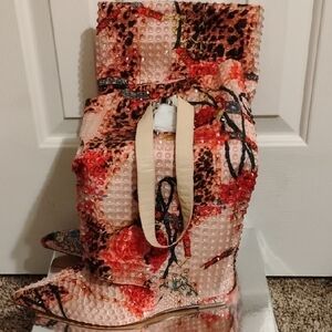 Stylish Pink and Red Textured Boots